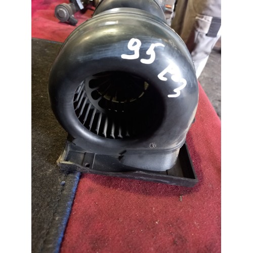 Моторчик отопителя (печки) DAF 95 в корпусе (335)-3