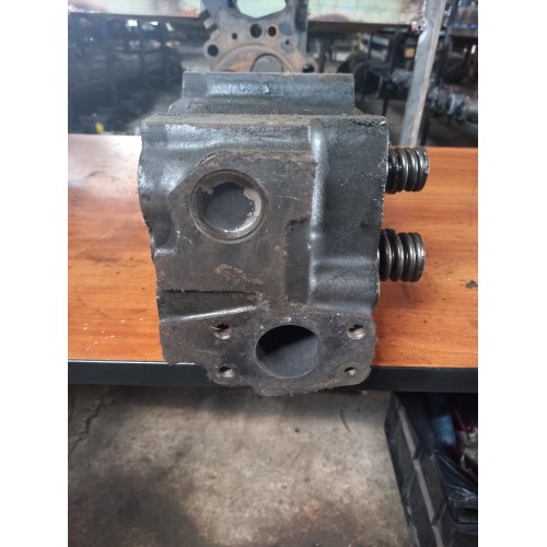 Головка блока цилиндров (ГБЦ) Scania (118)-1