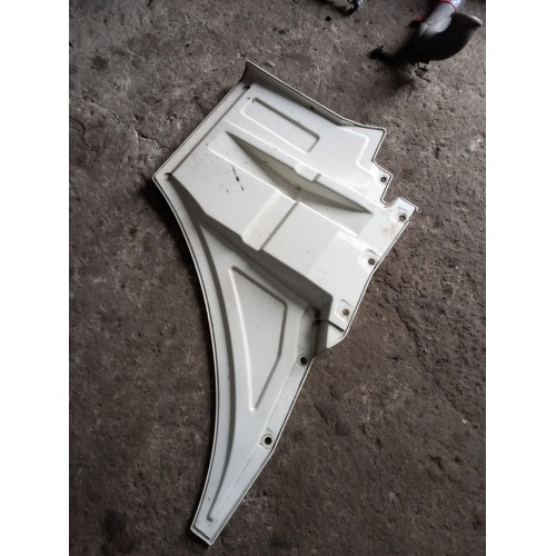 Продолжение двери Volvo FH 257764 RH (265)-1