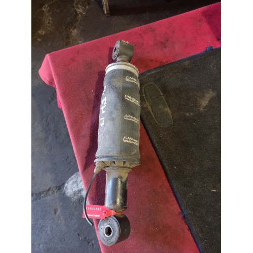 Подушка под кабину Volvo FH 12 466203 задняя (191)