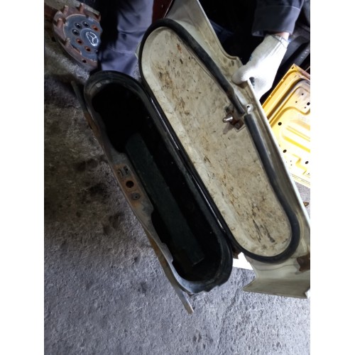 Ящик инструментальный Renault Pr 024366 DXI в сборе без замка LH (269)-3