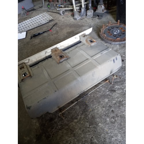 Ящик инструментальный Renault Pr 024366 DXI в сборе без замка LH (269)-2