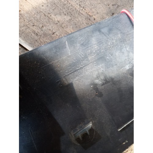 Накладка на стойку лобового стекла MAN TGA внутренняя RH (570)-2