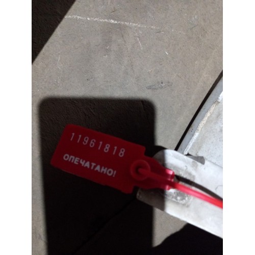 Дефлектор кабины Mercedes Axor RH (818)-2