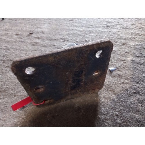 Кронштейн крыла Renault Premium задний (часть) (244)-4