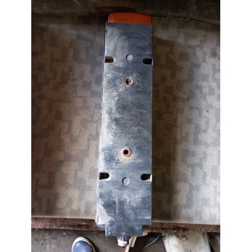 Фонарь Volvo задний дефект стекла RH (559) -2