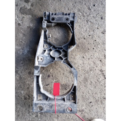 Кронштейн ПТФ Scania R420 040019 RH (065)-1