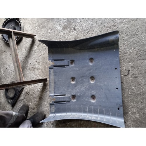 Полукрыло заднее переднее LH Scania P340 633245 (684)-3