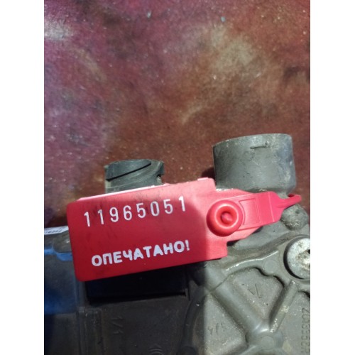 Кран ABS Renault Volvo KNORR (051)-2