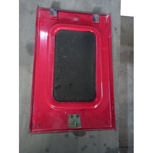 Крышка инструментального ящика DAF 105/95 с петлями (545)-2