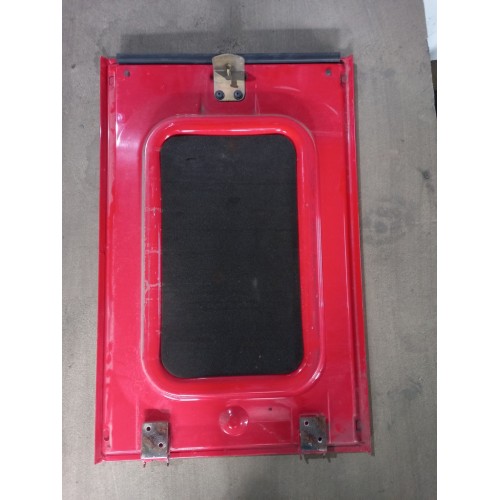 Крышка инструментального ящика DAF 105/95 с петлями (544)-1