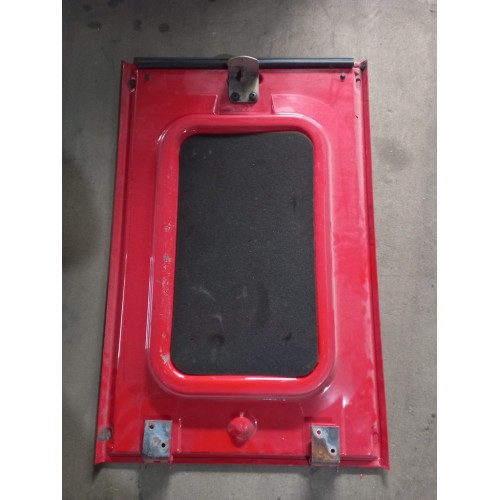 Крышка инструментального ящика DAF 105/95 с петлями (538)-1