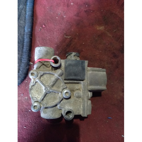 Кран ABS Renault Volvo KNORR (021)-2