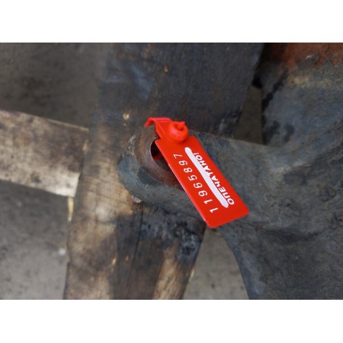 Кронштейн крепления энергоаккумулятора Scania P340 633245 RH (897) -1