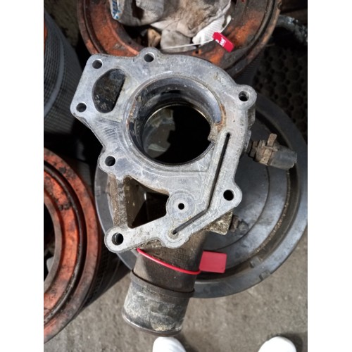 Корпус термостата Iveco Stralis Cursor 10 (681)-1