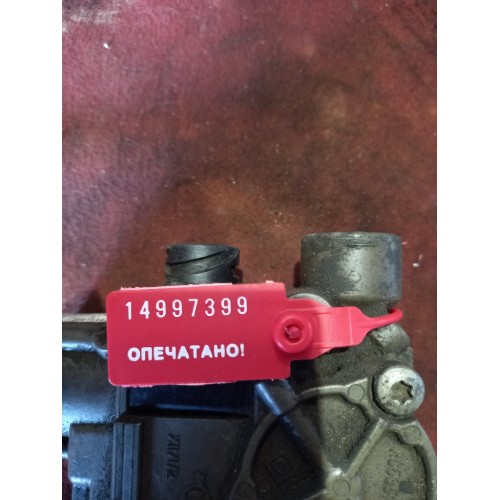 Кран ABS Renault Volvo KNORR (399)-2