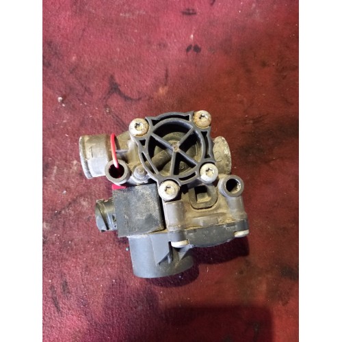 Кран ABS Renault Volvo KNORR (новый образец) (396)-2