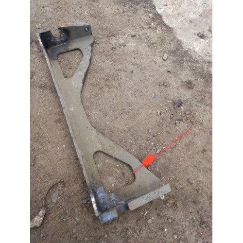 Траверса Scania R480 032962 (между полурессорами) (296)-1