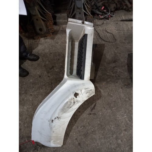 Подножка кабины Renault Pr 024366 RH деф. (283)