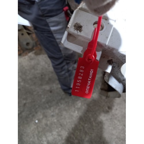 Подножка кабины Renault Pr 024366 RH деф. (283)-1