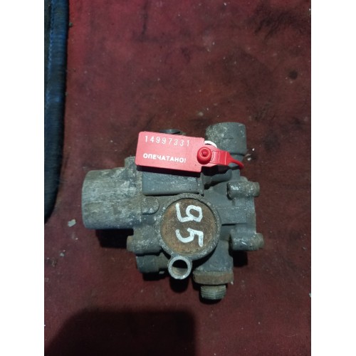 Кран ABS DAF 95/105 (331)