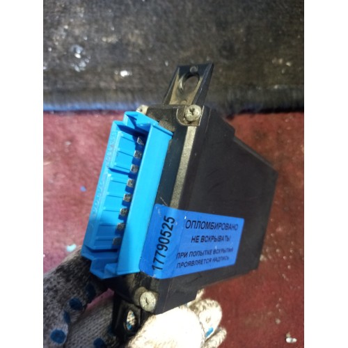 Блок управления центральным замком Volvo FH-12 257764 (525)-2