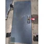 Крышка бардачка MAN с петлями центральная ш.к. (224)