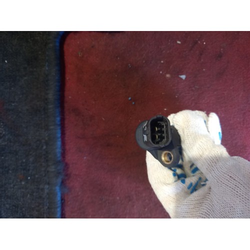 Датчик коленвала Iveco Stralis (270)*-1