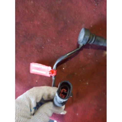 Датчик уровня омывающей жидкости Iveco Stralis (281)-2