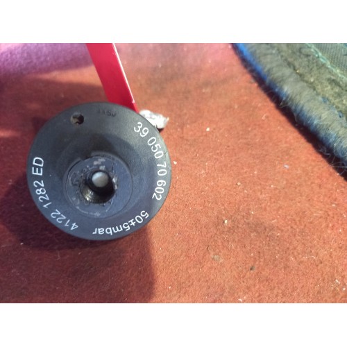 Датчик давления воздуха Iveco stralis (в корпус воздушного фильтра) (260)-1