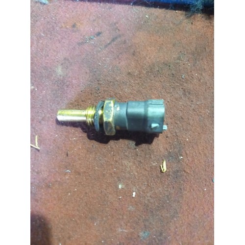 Датчик температуры охлаждающей жидкости Iveco Stralis (262)*-3