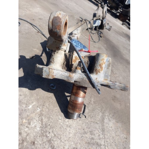 Балка передняя MAN TGA 395344 410л 2004г в сборе с цапфами (985)-1