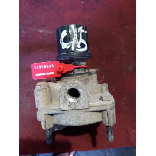 Кран ускорительный Scania 4,5 (548)-3