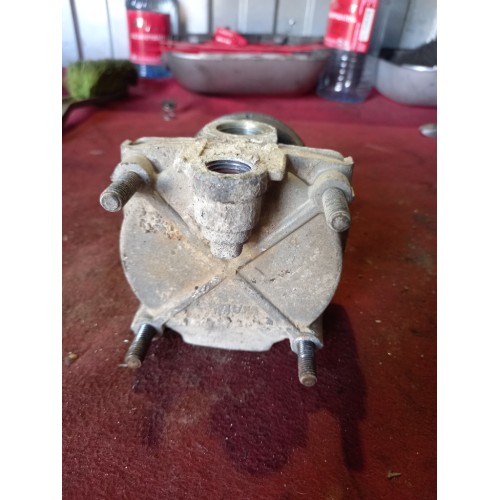 Кран ускорительный Volvo FH-12-13 (532)-3