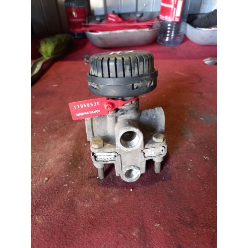 Кран ускорительный Volvo FH-12-13 (530)