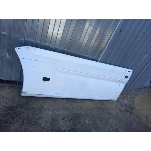 Спойлер Renault TS боковой RH (740)