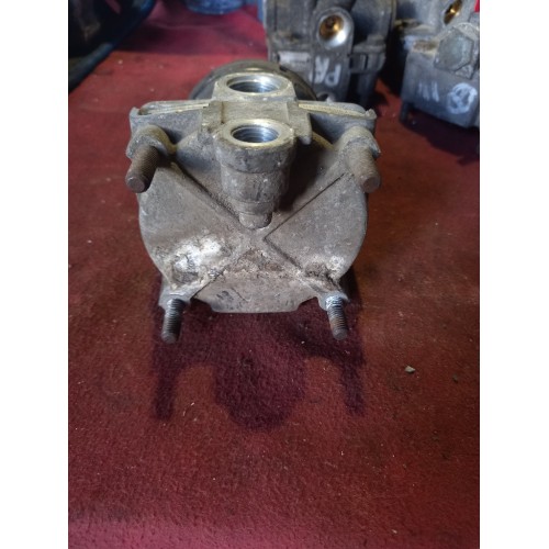 Кран ускорительный Volvo FH-13 (805)-3