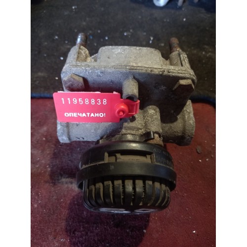 Кран ускорительный Renault (838)-3