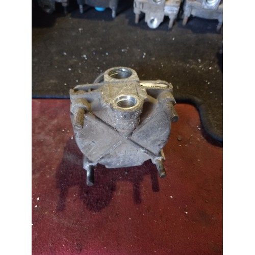 Кран ускорительный Mercedes (837)-3