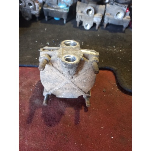 Кран ускорительный Renault (836)-1