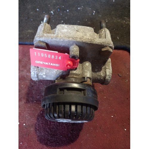 Кран ускорительный Renault (834)-3