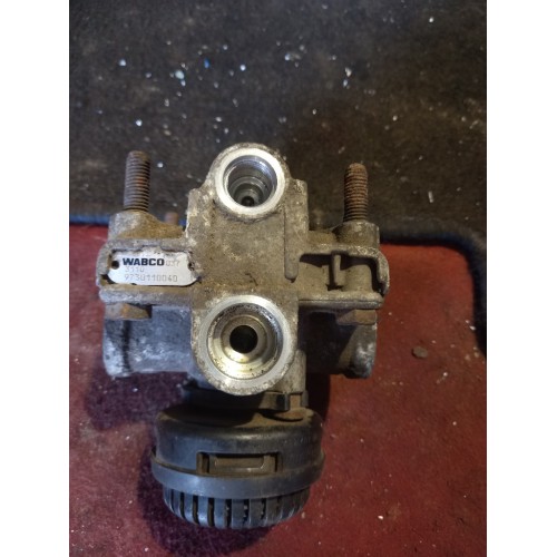 Кран ускорительный Mercedes (832)-2