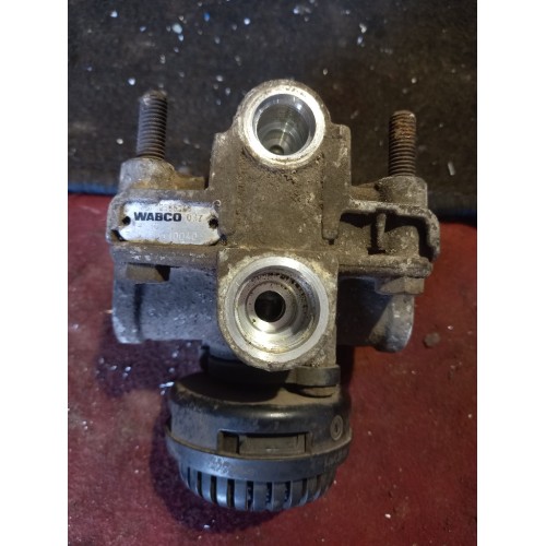 Кран ускорительный Renault (830)-1