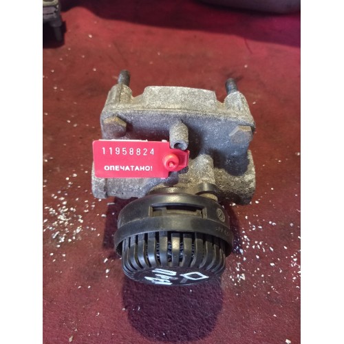 Кран ускорительный Renault (824)-3