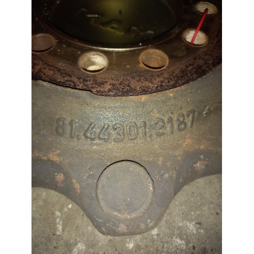 Фланец передней ступицы MAN (075)-1