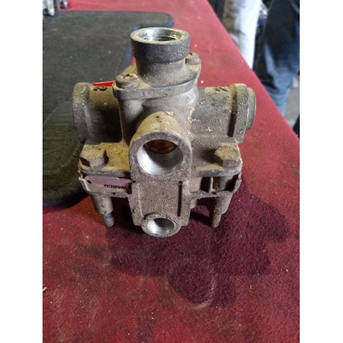 Кран ускорительный Mercedes (790)