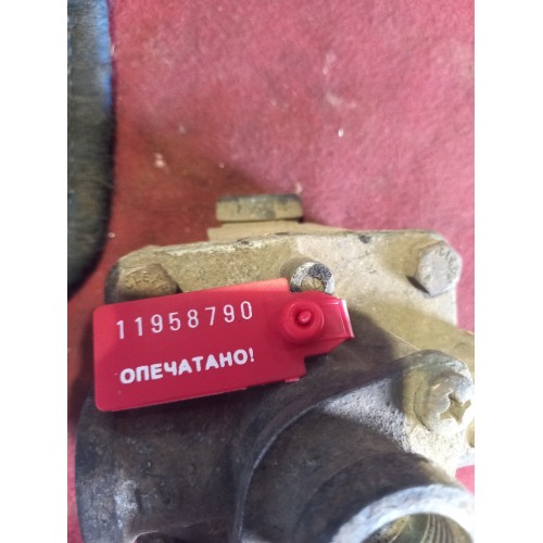 Кран ускорительный Mercedes (790)-2