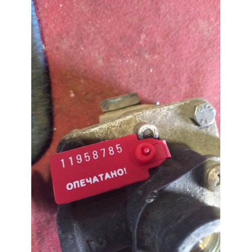 Кран ускорительный Mercedes (785)-2