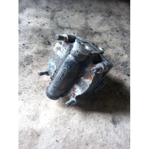 Кран ускорительный Mercedes (796)-3