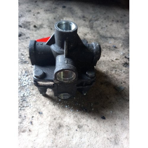 Кран ускорительный Mercedes (800)